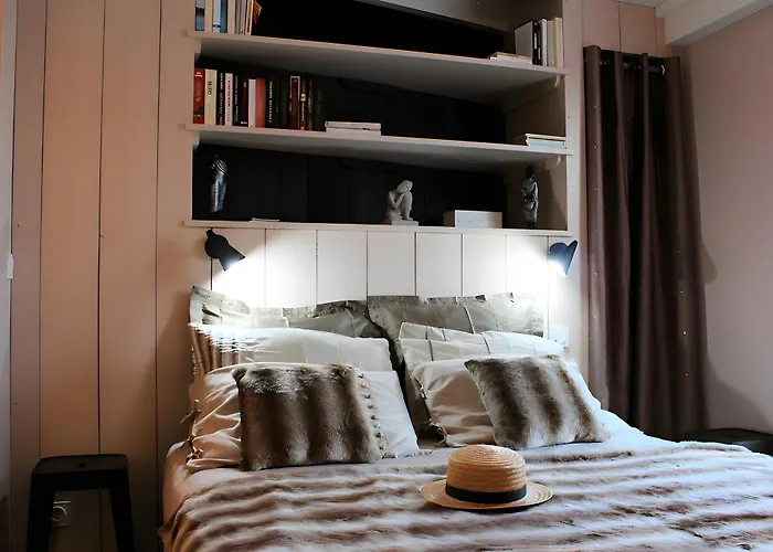 Holiday home Maison O'5 Avec Terrasse Lanton